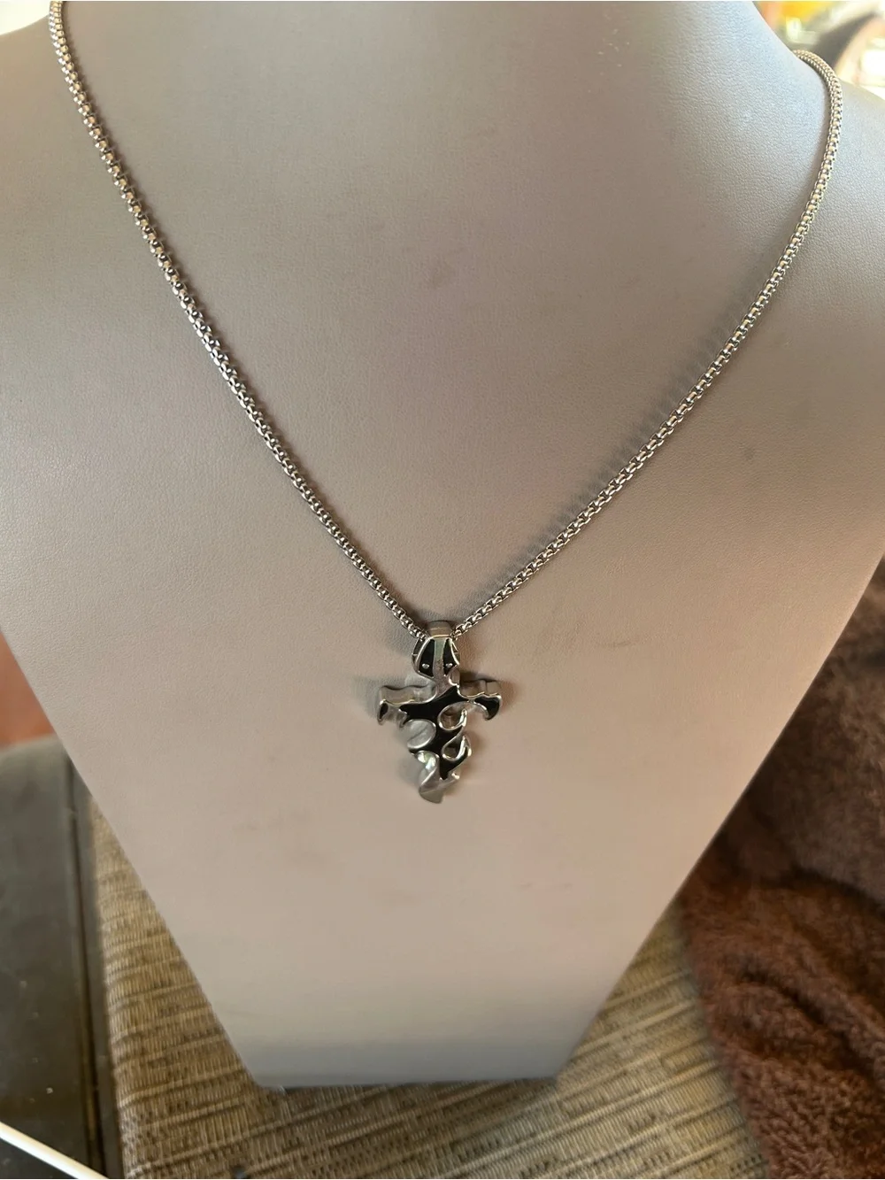 Fashion Jewelry Silver Gothic Flame Cross Necklace
